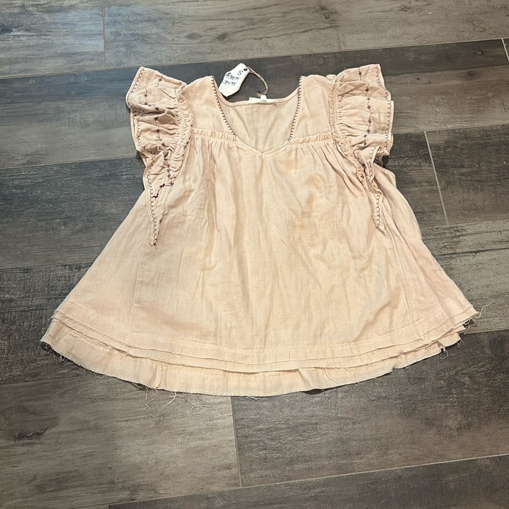 Easel Tan Ruffled Short Sleeve Blouse